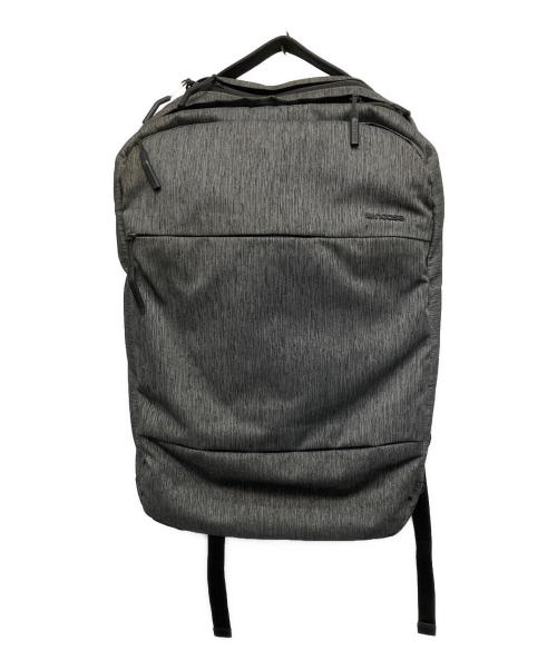 Incase（インケース）Incase (インケース) City バックパック グレーの古着・服飾アイテム