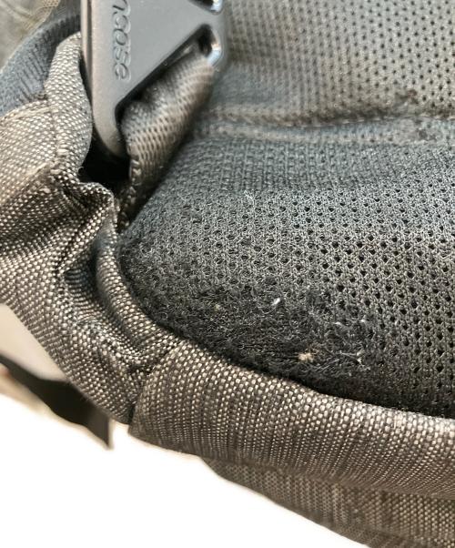 Incase（インケース）Incase (インケース) City バックパック グレーの古着・服飾アイテム