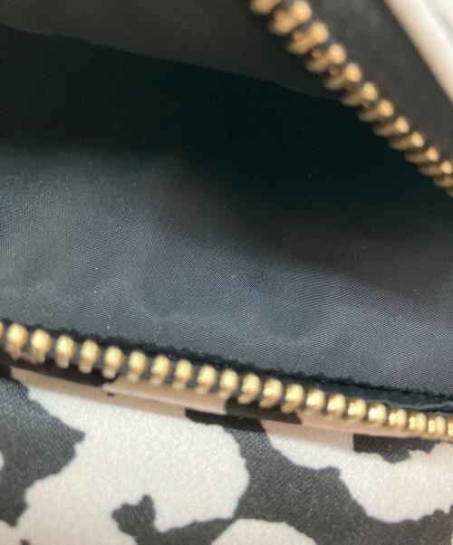 JIMMY CHOO（ジミーチュウ）JIMMY CHOO (ジミーチュウ) CANDICE BACKPACK WXJCGG ミニリュック ホワイト×ブラックの古着・服飾アイテム