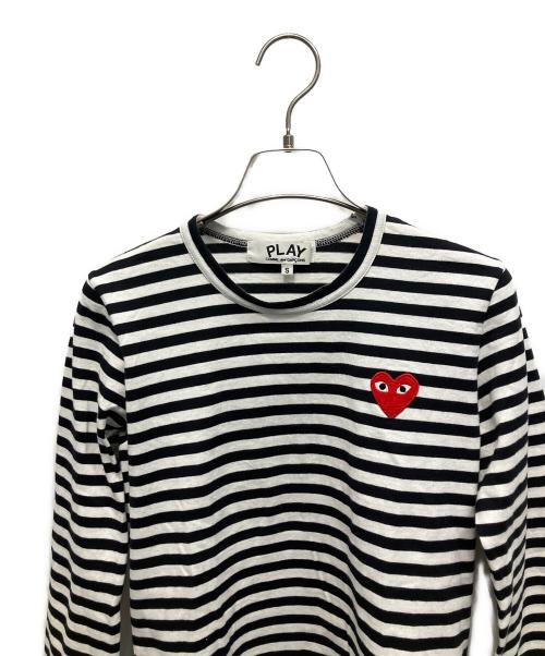 PLAY COMME des GARCONS（プレイコムデギャルソン）PLAY COMME des GARCONS (プレイコムデギャルソン) ボーダー 長袖カットソー ホワイト×ブラック サイズ:Sの古着・服飾アイテム