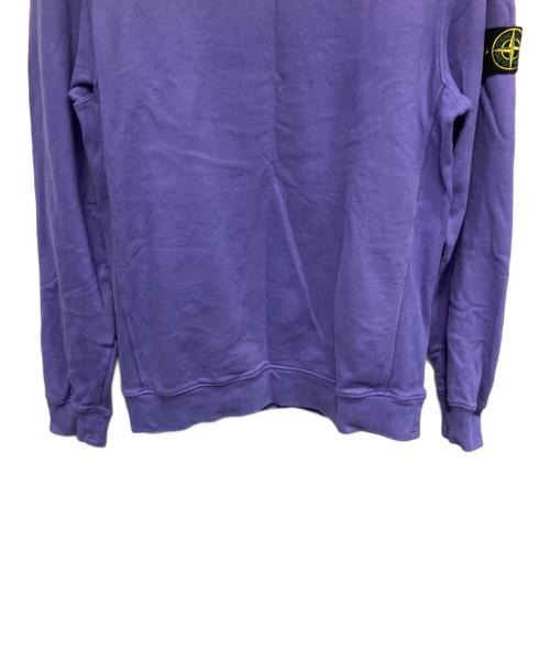 STONE ISLAND（ストーンアイランド）STONE ISLAND (ストーンアイランド) ワッペンロゴスウェット スウェット バイオレット サイズ:Mの古着・服飾アイテム