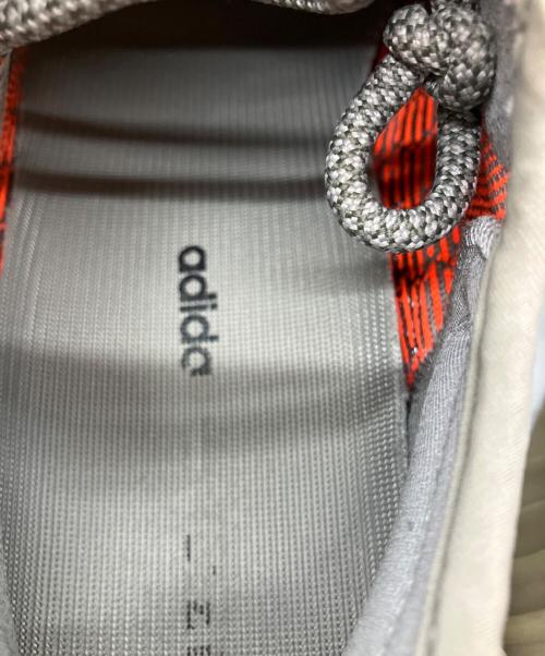 adidas（アディダス）adidas (アディダス) YEEZY BOOST 350 V2 Beluga Reflective スニーカー グレー×オレンジ サイズ:28.5cmの古着・服飾アイテム