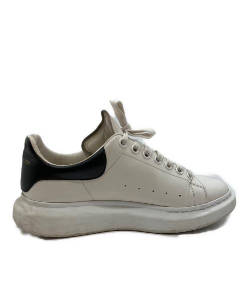 ALEXANDER McQUEEN（アレキサンダーマックイーン）ALEXANDER McQUEEN (アレキサンダーマックイーン) ローカットスニーカー ホワイト サイズ:43の古着・服飾アイテム