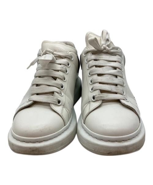 ALEXANDER McQUEEN（アレキサンダーマックイーン）ALEXANDER McQUEEN (アレキサンダーマックイーン) ローカットスニーカー ホワイト サイズ:43の古着・服飾アイテム