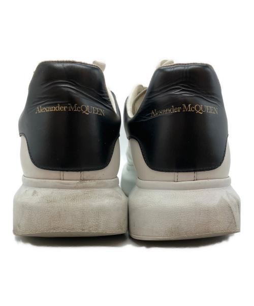 ALEXANDER McQUEEN（アレキサンダーマックイーン）ALEXANDER McQUEEN (アレキサンダーマックイーン) ローカットスニーカー ホワイト サイズ:43の古着・服飾アイテム