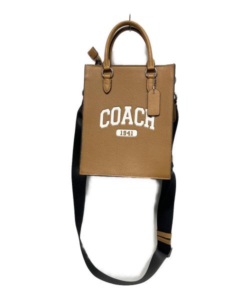 COACH（コーチ）COACH (コーチ) ディラン トート・ヴァーシティ トートバッグ ブラウンの古着・服飾アイテム