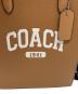 中古・古着 COACH (コーチ) ディラン トート・ヴァーシティ トートバッグ ブラウン：15000円