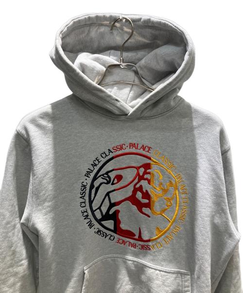 PALACE（パレス）PALACE (パレス) プルオーバーパーカー グレー サイズ:Sの古着・服飾アイテム