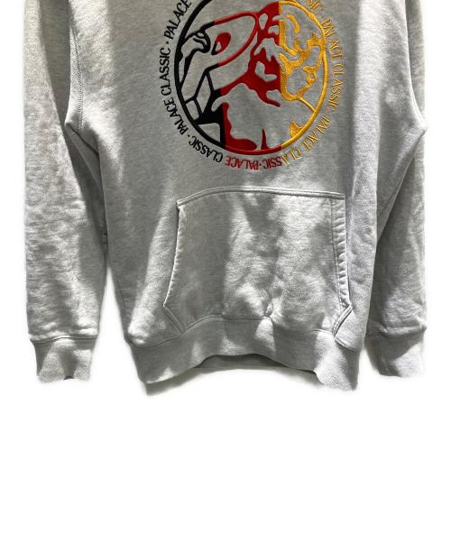 PALACE（パレス）PALACE (パレス) プルオーバーパーカー グレー サイズ:Sの古着・服飾アイテム