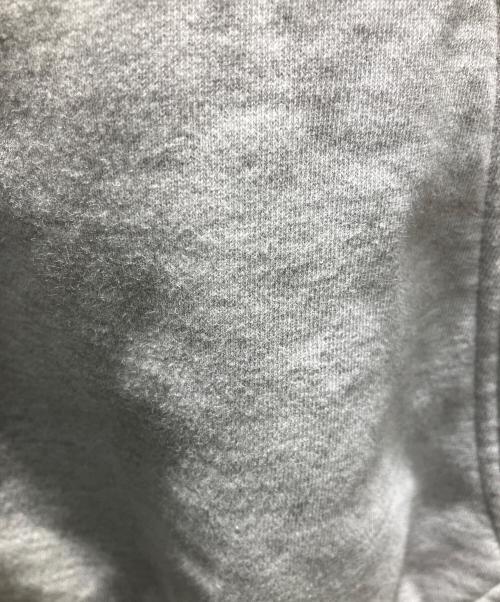 PALACE（パレス）PALACE (パレス) プルオーバーパーカー グレー サイズ:Sの古着・服飾アイテム