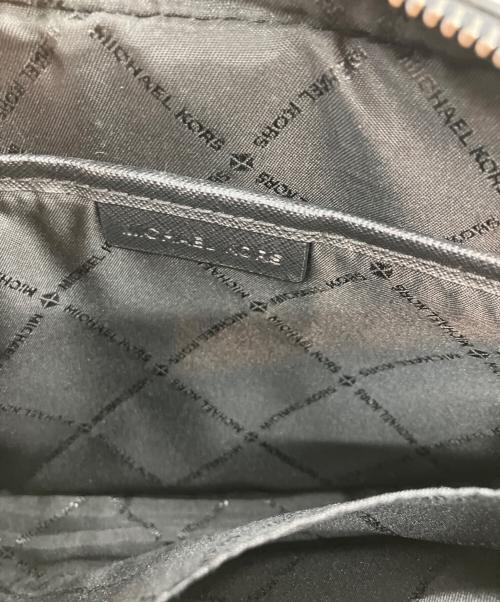 MICHAEL KORS（マイケルコース）MICHAEL KORS (マイケルコース) ショルダーバッグ ブラックの古着・服飾アイテム