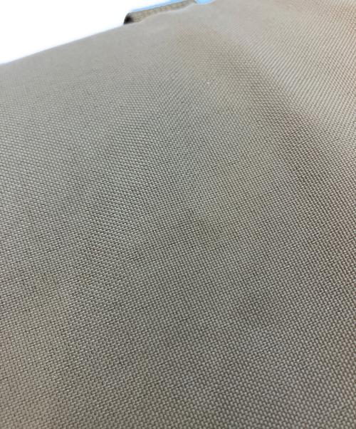MYSTERY RANCH（ミステリーランチ）MYSTERY RANCH (ミステリーランチ) INVADER メッセンジャーバッグ コヨーテの古着・服飾アイテム