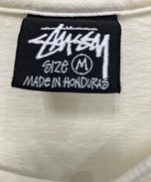 stussy（ステューシー）stussy (ステューシー) バックプリントTシャツ ホワイト×ブラック サイズ:Mの古着・服飾アイテム
