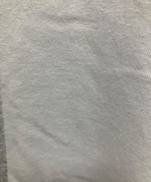 EMOTIONALLY UNAVAILABLE（エモーショナリー・アンアベイラブル）EMOTIONALLY UNAVAILABLE (エモーショナリー・アンアベイラブル) Tシャツ ホワイト サイズ:XLの古着・服飾アイテム