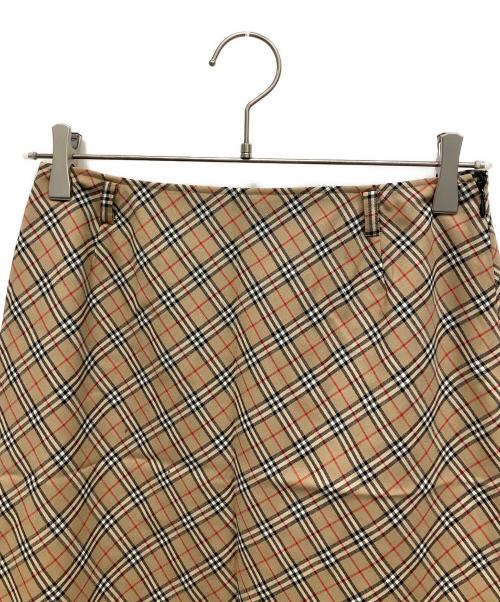 Burberry's（バーバリーズ）Burberry's (バーバリーズ) ノバチェック スカート ベージュ サイズ:40の古着・服飾アイテム