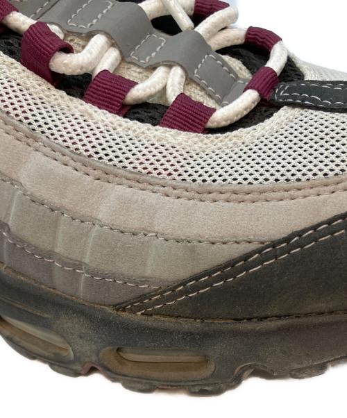 NIKE（ナイキ）NIKE (ナイキ) AIR MAX95 ローカットスニーカー パールグレー/ダークビートルート サイズ:29cmの古着・服飾アイテム