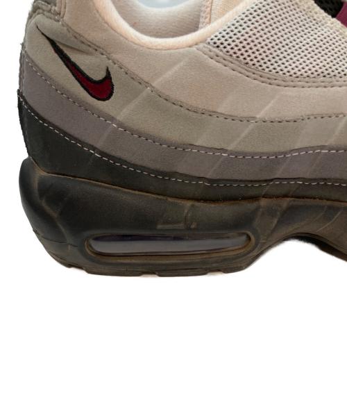 NIKE（ナイキ）NIKE (ナイキ) AIR MAX95 ローカットスニーカー パールグレー/ダークビートルート サイズ:29cmの古着・服飾アイテム