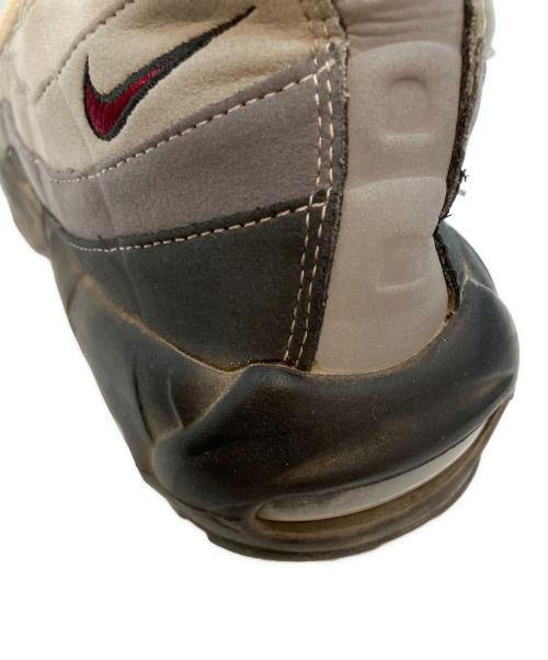 NIKE（ナイキ）NIKE (ナイキ) AIR MAX95 ローカットスニーカー パールグレー/ダークビートルート サイズ:29cmの古着・服飾アイテム
