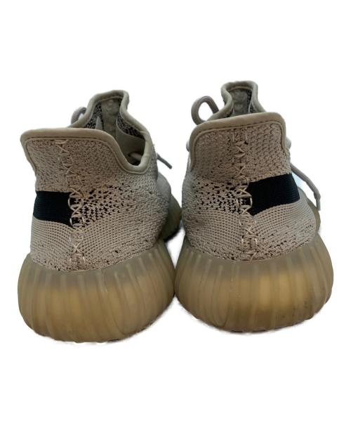 adidas（アディダス）adidas (アディダス) YEEZY BOOST350V2 ローカットスニーカー グレージュ サイズ:29㎝の古着・服飾アイテム