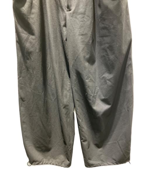 Lui's（ルイス）Lui's (ルイス) ファインTRイージーカーブパンツ ブラック サイズ:Mの古着・服飾アイテム