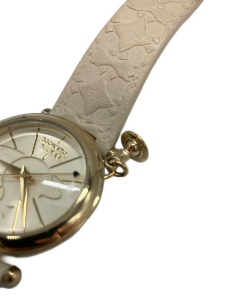 Vivienne Westwood（ヴィヴィアンウエストウッド）Vivienne Westwood (ヴィヴィアンウエストウッド) クォーツ レザーベルト 腕時計の古着・服飾アイテム