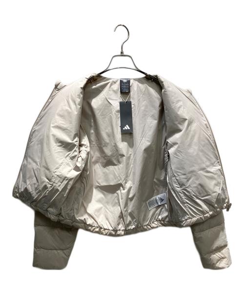 adidas（アディダス）adidas (アディダス) SAMPLE ダウンジャケット ベージュ サイズ:Lの古着・服飾アイテム