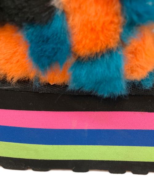UGG（アグ）UGG (アグ) ディスコ チェックス スライド サンダル ブラック サイズ:25cmの古着・服飾アイテム