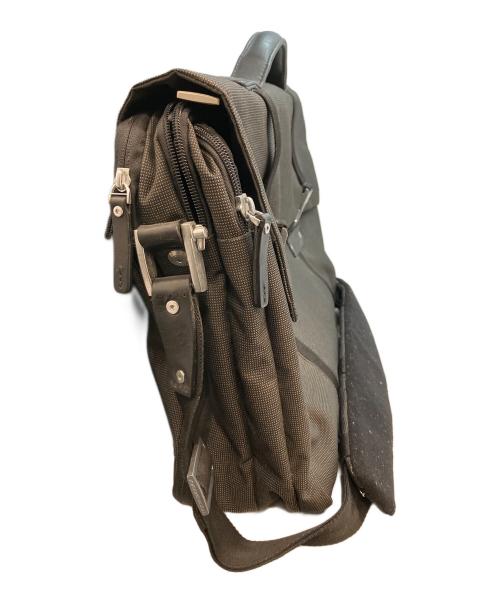 PORSCHE DESIGN CARGON（ポルシェデザインカーゴン）PORSCHE DESIGN CARGON (ポルシェデザインカーゴン) ビジネスバッグ グレーの古着・服飾アイテム