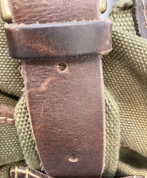 RALPH LAUREN（ラルフローレン）RALPH LAUREN (ラルフローレン) ミリタリーメッセンジャーバッグ カーキの古着・服飾アイテム