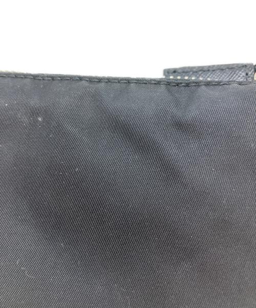 PRADA（プラダ）PRADA (プラダ) 176 アクセサリーポーチ ブラックの古着・服飾アイテム