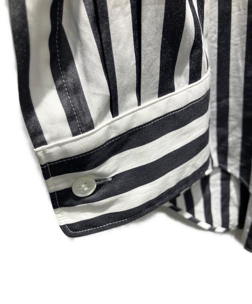 COMME des GARCONS HOMME PLUS（コムデギャルソンオムプリュス）COMME des GARCONS HOMME PLUS (コムデギャルソンオムプリュス) ギザギザピエロカラーストライプシャツ 23SS AD2022 長袖シャツ ブラック×ホワイト サイズ:Mの古着・服飾アイテム