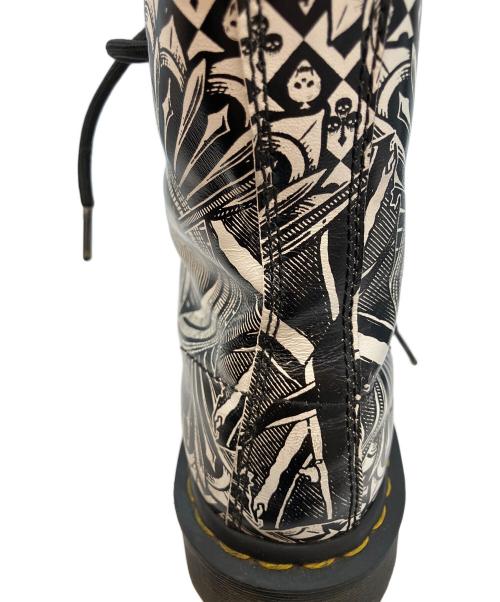 Dr.Martens（ドクターマーチン）Dr.Martens (ドクターマーチン) 1460 EGRET PLAYING CARD 8ホールブーツ ブラック×ホワイト サイズ:UK4の古着・服飾アイテム