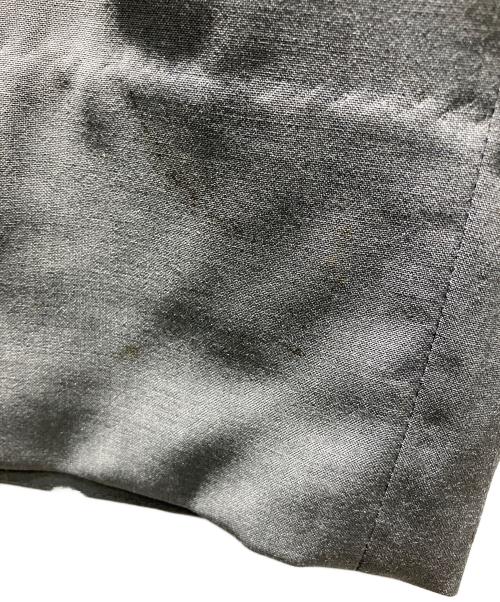 GIORGIO ARMANI（ジョルジオアルマーニ）GIORGIO ARMANI (ジョルジオアルマーニ) スラックス グレー サイズ:54の古着・服飾アイテム