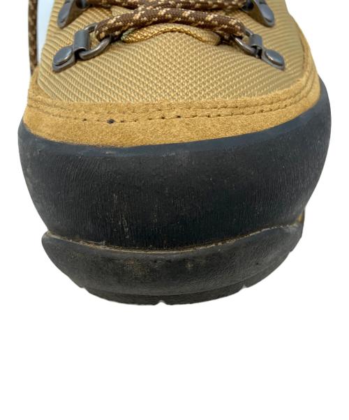 Columbia（コロンビア）Columbia (コロンビア) カラサワ ミスト オムニテック トレッキングシューズ キャメル サイズ:28cmの古着・服飾アイテム