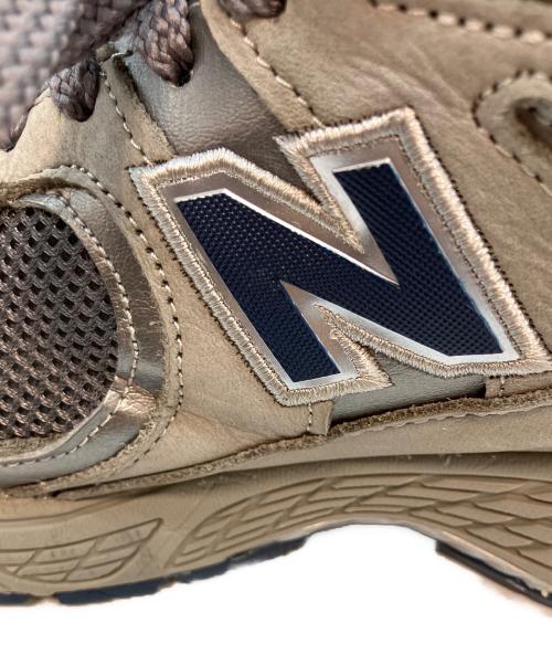 NEW BALANCE（ニューバランス）NEW BALANCE (ニューバランス) 2002RA ローカットスニーカー グレー サイズ:27cmの古着・服飾アイテム