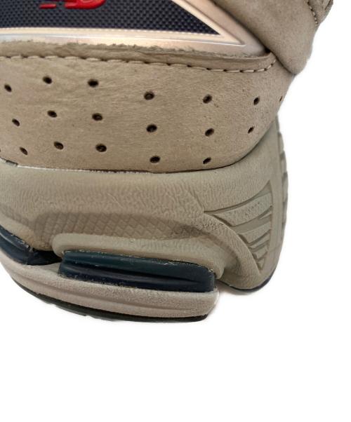 NEW BALANCE（ニューバランス）NEW BALANCE (ニューバランス) 2002RA ローカットスニーカー グレー サイズ:27cmの古着・服飾アイテム
