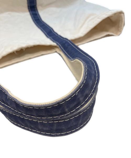L.L.Bean（エルエルビーン）L.L.Bean (エルエルビーン) REMI RELIEF (レミレリーフ) ボート・アンド・トート USA製 トートバッグ ブルー×アイボリーの古着・服飾アイテム