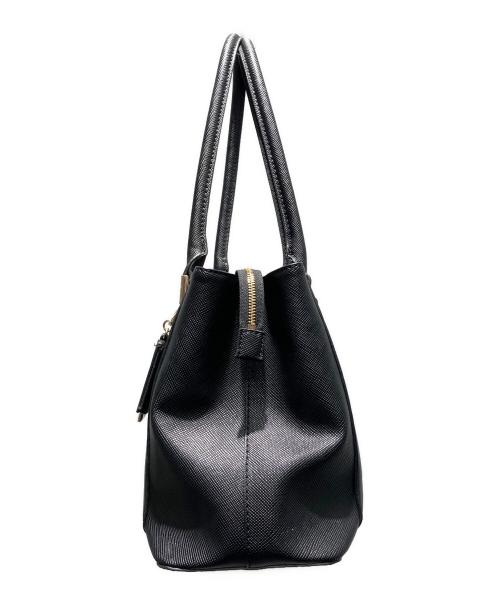 GUESS（ゲス）GUESS (ゲス) BREANA Shopper トートバッグ ブラックの古着・服飾アイテム