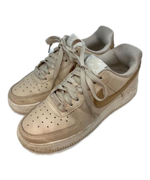 NIKE（ナイキ）NIKE (ナイキ) Air Force 1 '07 Essential Trend ローカットスニーカー ベージュ サイズ:23cmの古着・服飾アイテム