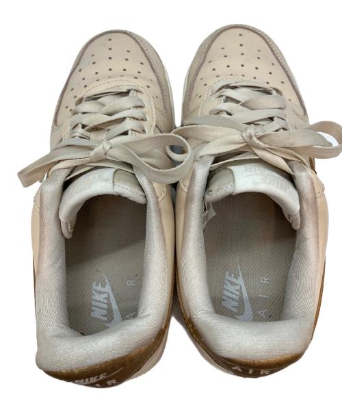 NIKE（ナイキ）NIKE (ナイキ) Air Force 1 '07 Essential Trend ローカットスニーカー ベージュ サイズ:23cmの古着・服飾アイテム