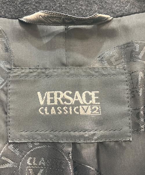 VERSACE CLASSIC（ヴェルサーチクラシック）VERSACE CLASSIC (ヴェルサーチクラシック) ロングコート ブラック サイズ:不明の古着・服飾アイテム