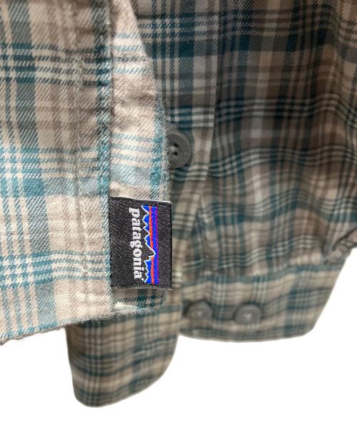 Patagonia（パタゴニア）Patagonia (パタゴニア) 古着 長袖シャツ グレー サイズ:Mの古着・服飾アイテム