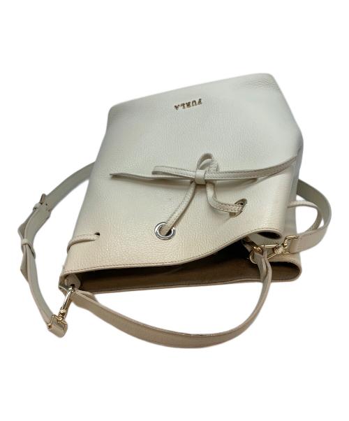 FURLA（フルラ）FURLA (フルラ) コスタンザ 巾着型2WAYショルダーバッグ  2WAYショルダーバッグ アイボリーの古着・服飾アイテム