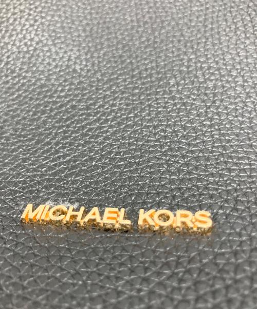 MICHAEL KORS（マイケルコース）MICHAEL KORS (マイケルコース) CHRISTINA ショルダーバッグ ブラックの古着・服飾アイテム