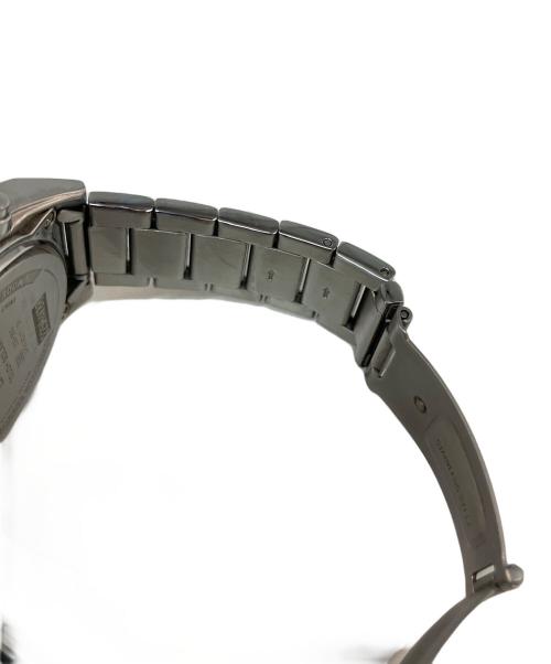 CASIO（カシオ）CASIO (カシオ) タフソーラー SSブレスレット 5582 腕時計 ブラック×レッドの古着・服飾アイテム