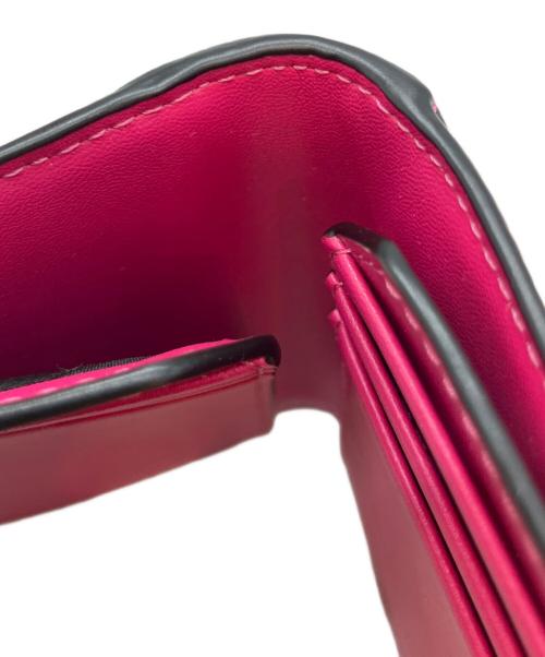 MICHAEL KORS（マイケルコース）MICHAEL KORS (マイケルコース) COOPER スナップ カードケース ダブル フォリオ ウォレット 2つ折り財布 ショッキングピンクの古着・服飾アイテム