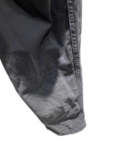 C.P COMPANY（シーピーカンパニー）C.P COMPANY (シーピーカンパニー) ストレッチサテン エルゴノミック レンズ カーゴパンツ パンツ ネイビー サイズ:46の古着・服飾アイテム