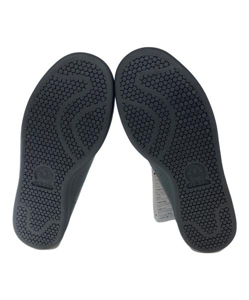 adidas（アディダス）adidas (アディダス) STANSMITH スタンスミス ローカットスニーカー ブラック サイズ:26.5cmの古着・服飾アイテム