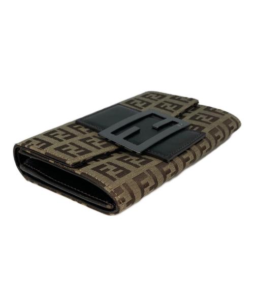 FENDI（フェンディ）FENDI (フェンディ) ズッカ 2270-8M00036・029 2つ折り財布 ブラウンの古着・服飾アイテム