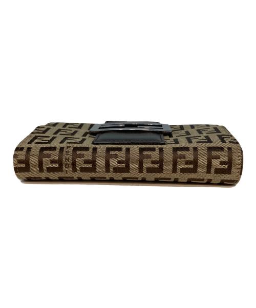 FENDI（フェンディ）FENDI (フェンディ) ズッカ 2270-8M00036・029 2つ折り財布 ブラウンの古着・服飾アイテム